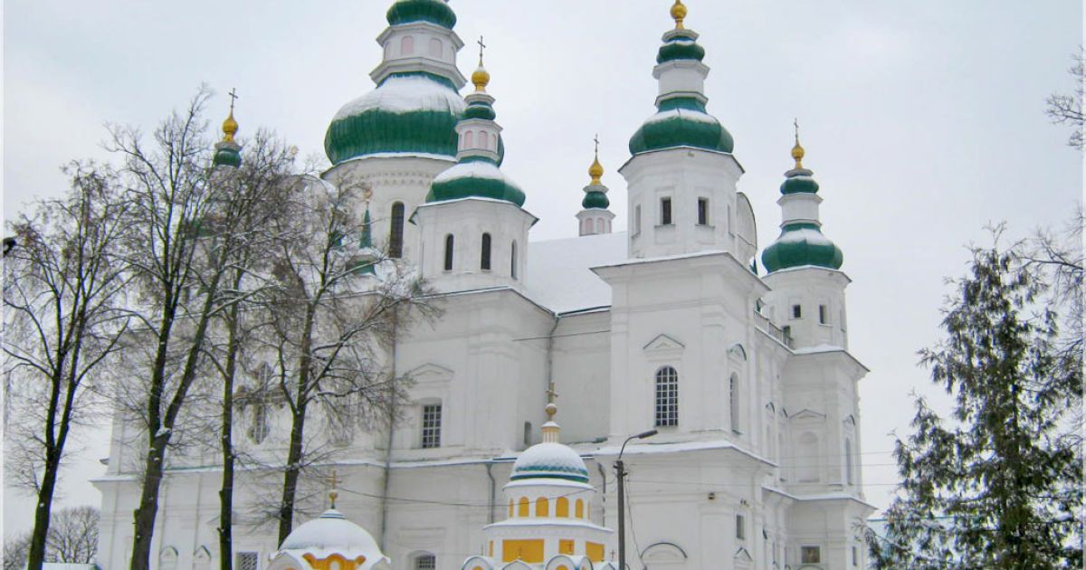 Мужчина прыгнул с третьего яруса колокольни