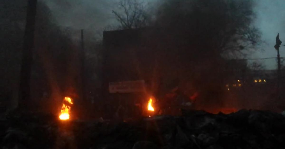 Сейчас на Грушевского все спокойно.