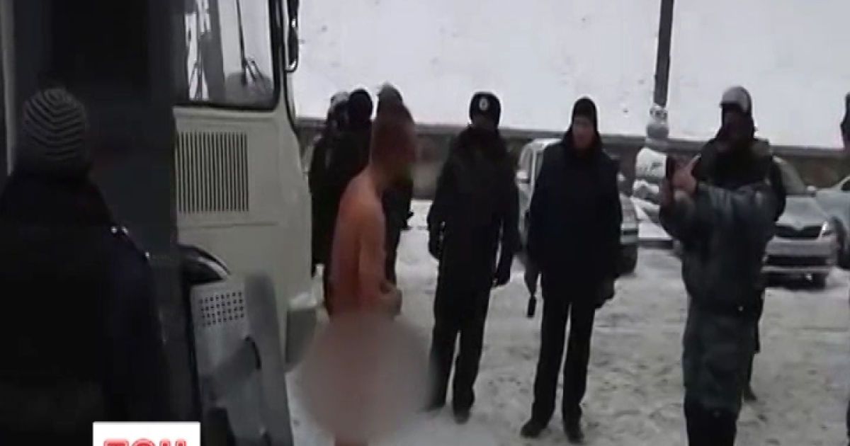 Через тортури затримали тільки одного силовика