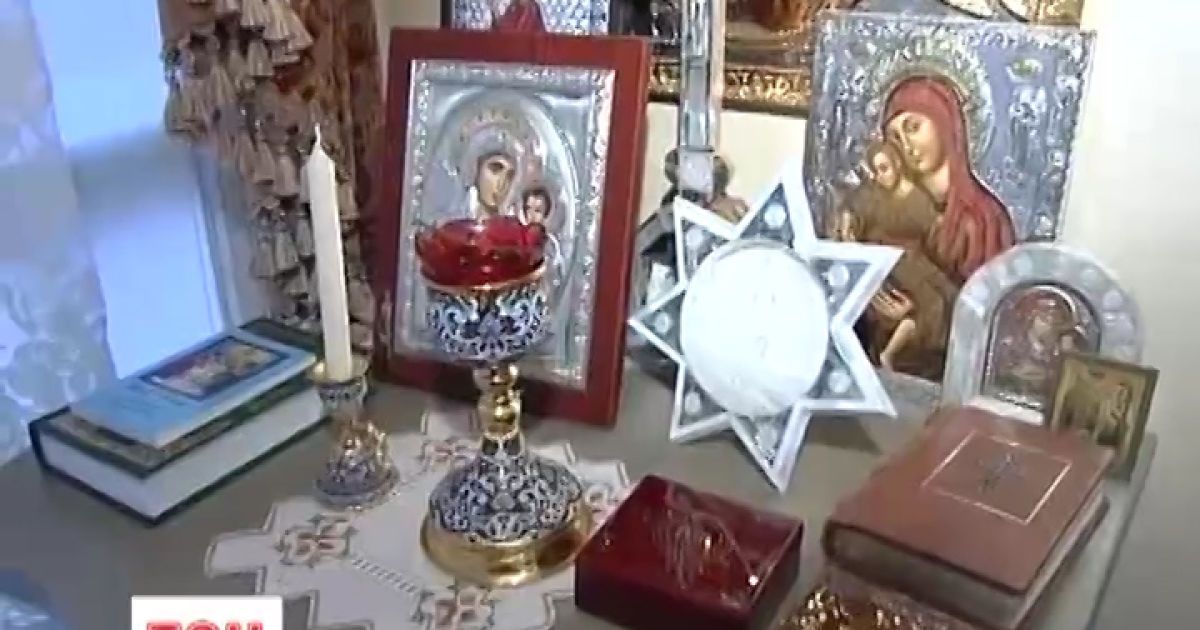 Розкішний маєток Пшонки виблискує стразами та золотом