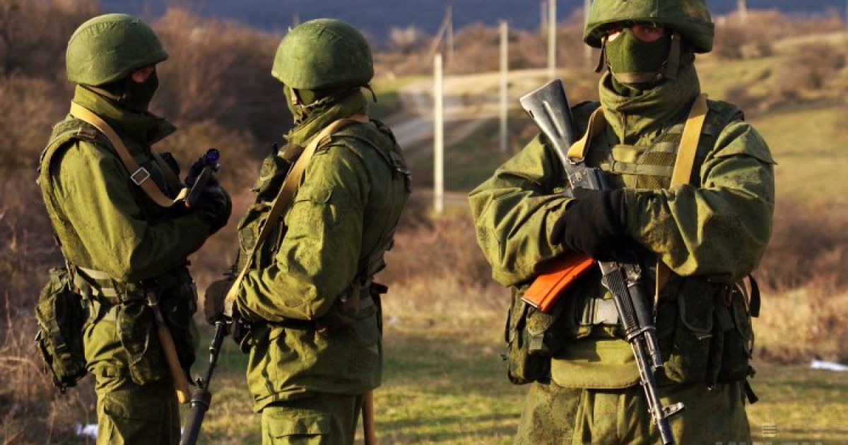 Военные РФ обустроили лагерь возле украинской границы