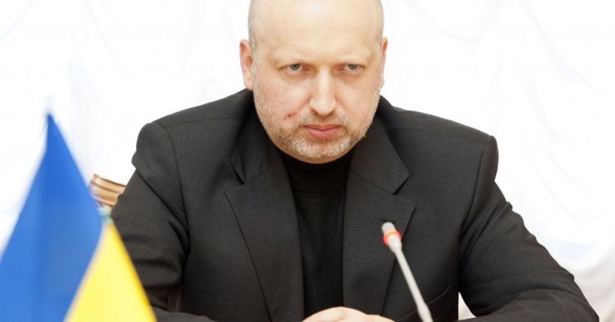 Турчинов заявил, что Украина отказывается признавать аннексию Крыма