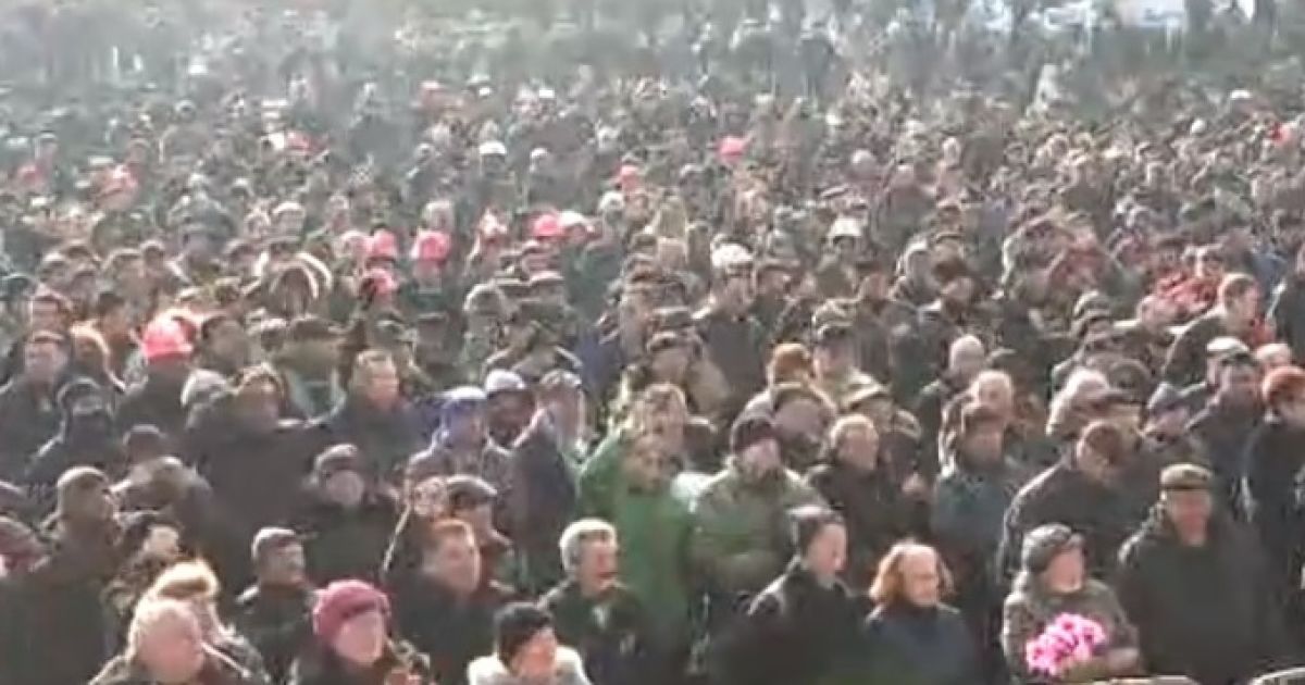 Майдан онлайн: онлайн-трансляція з Майдану Незалежності