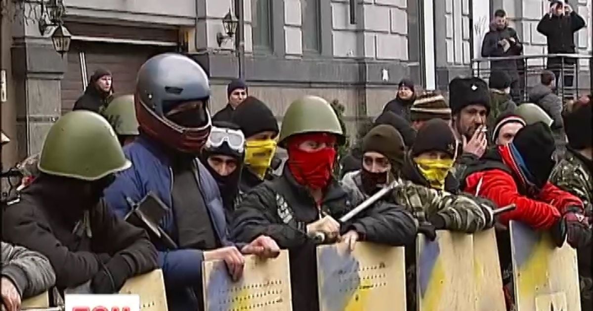 Афганцы утверждают, что задержали вора на Майдане