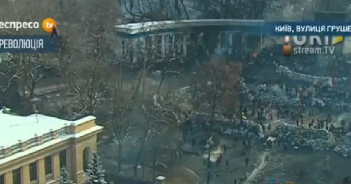 На Грушевского началась усиленная охрана баррикад