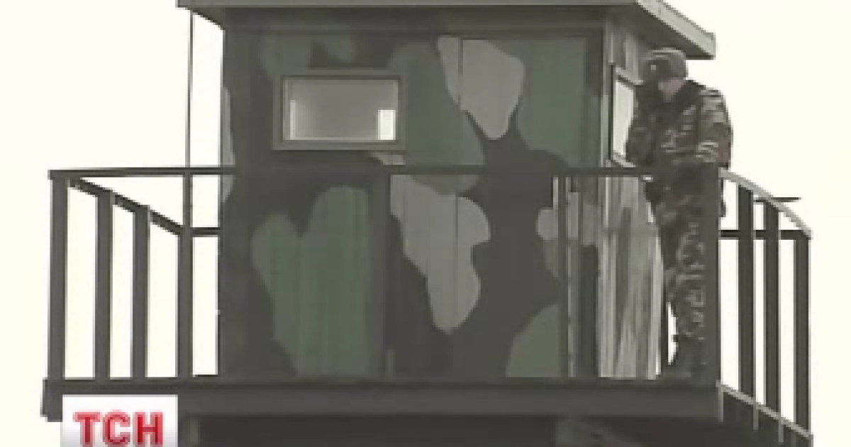 Пограничники вывозят свои семьи, а сами остаются нести службу