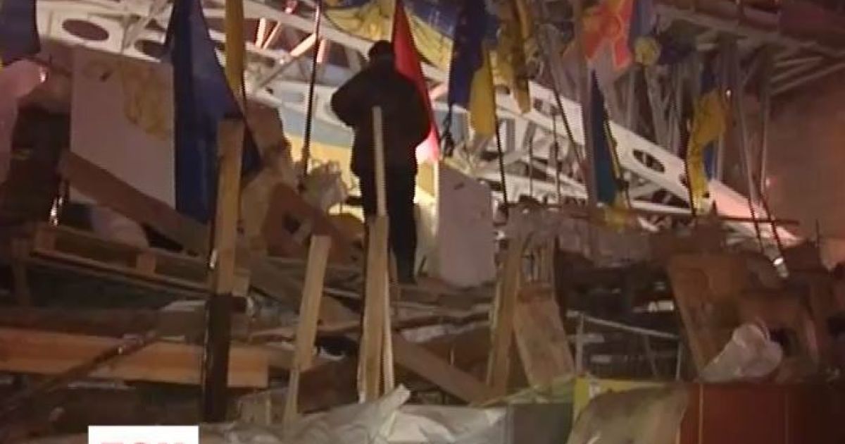 Євромайданівці укріплюють свої позиції