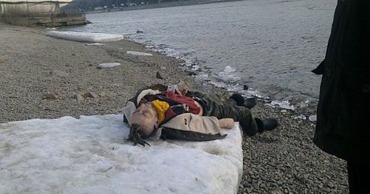 У міліції вважають, що чоловік стрибнув із мосту