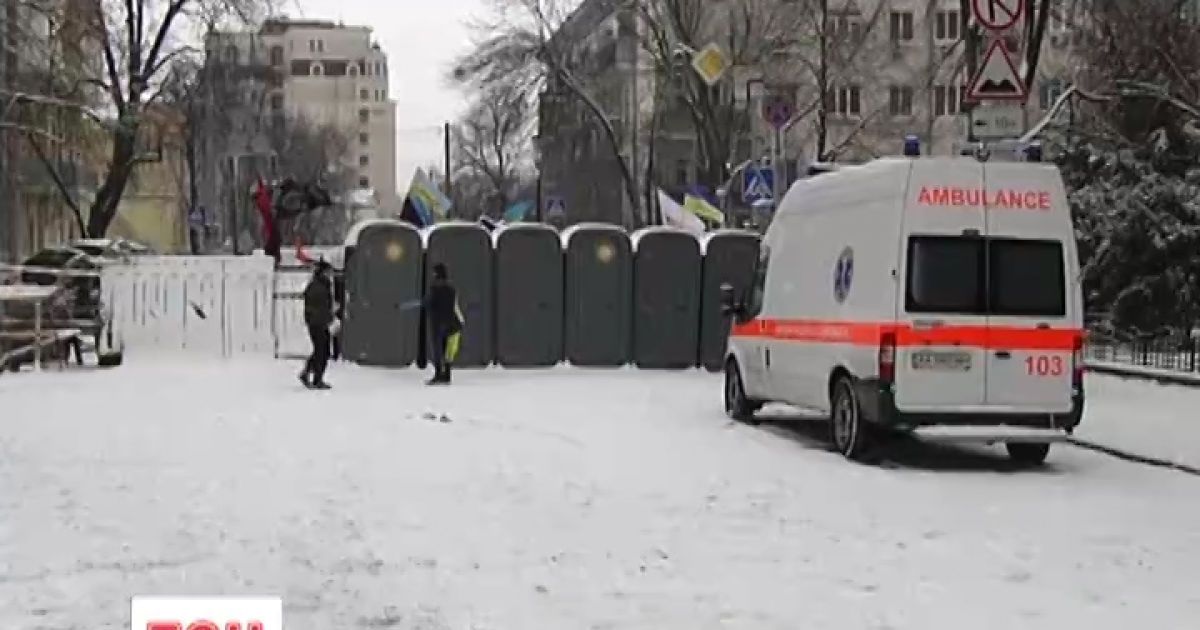 Барикади заважають "швидким", скаржаться в МОЗ