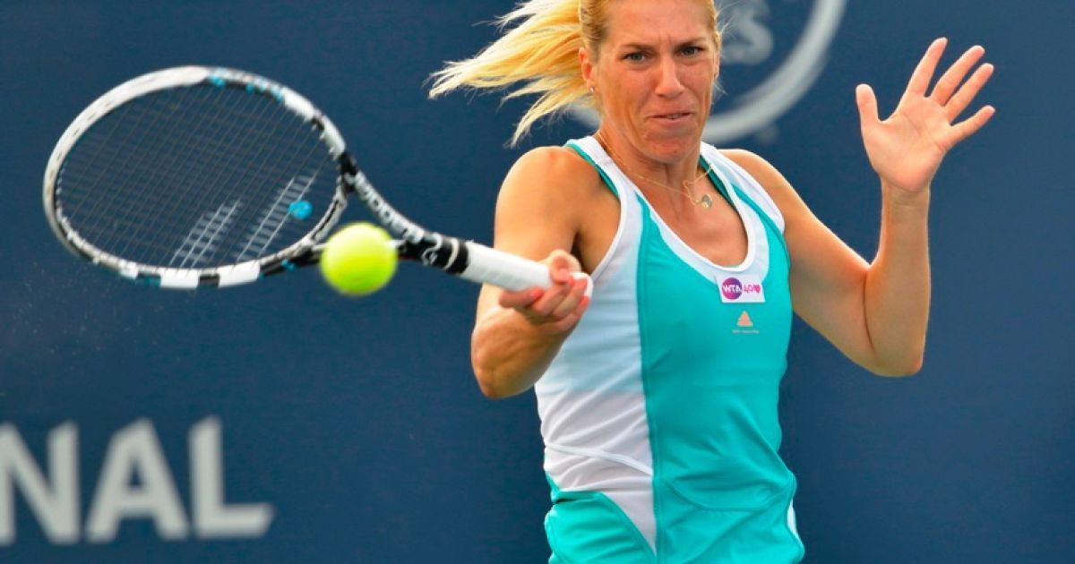 Савчук програла Конюх.