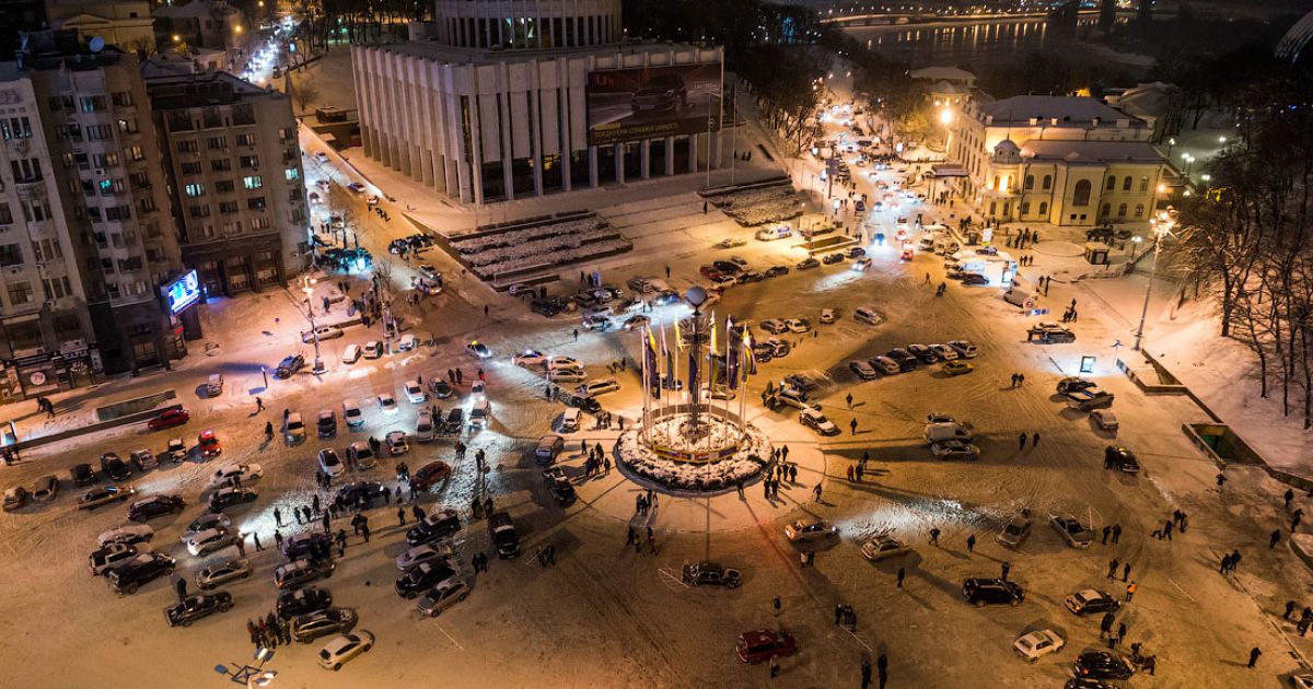 Евромайдан отказался от переговоров с властью и объявил своей улицу Грушевского