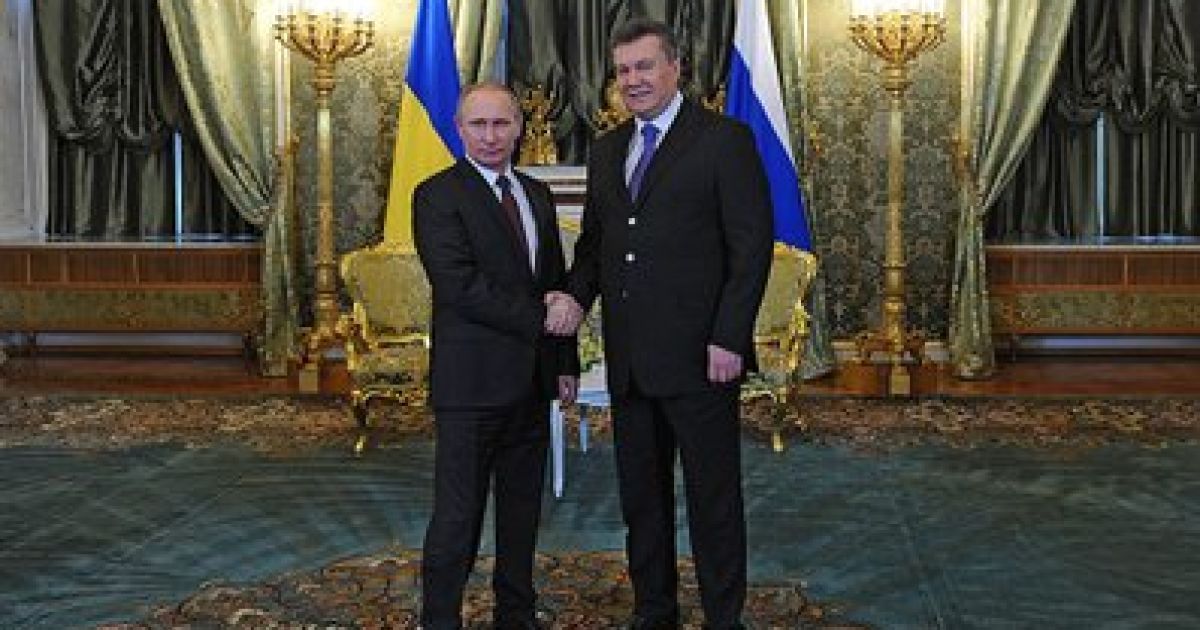 Янукович похвалил Путина