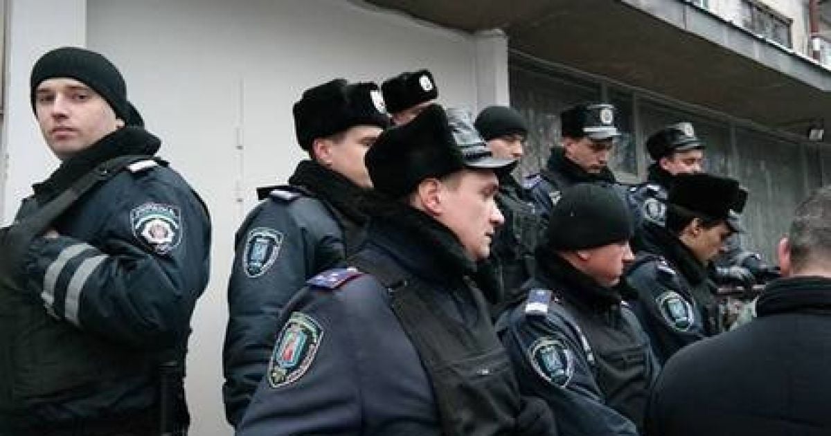 У МВС Києва попросили допомогти правоохоронцям з їхньою роботою