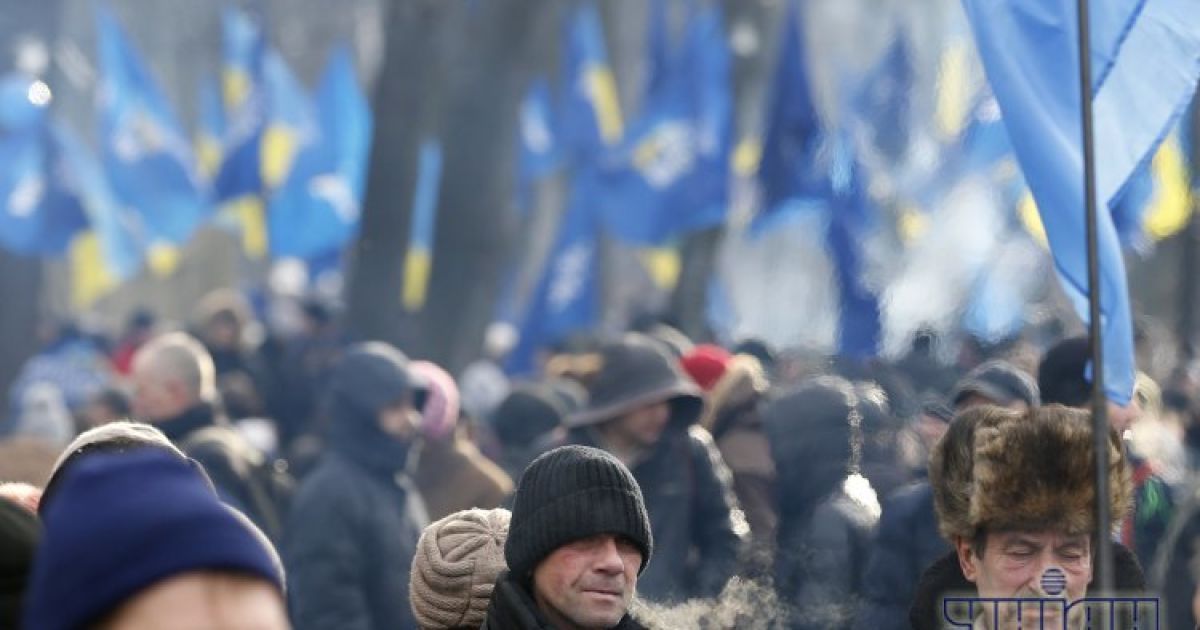 Формирование колонн на Антимайдане объяснили учетом митингующих
