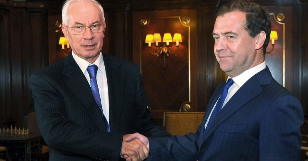 Азаров проводить засідання уряду