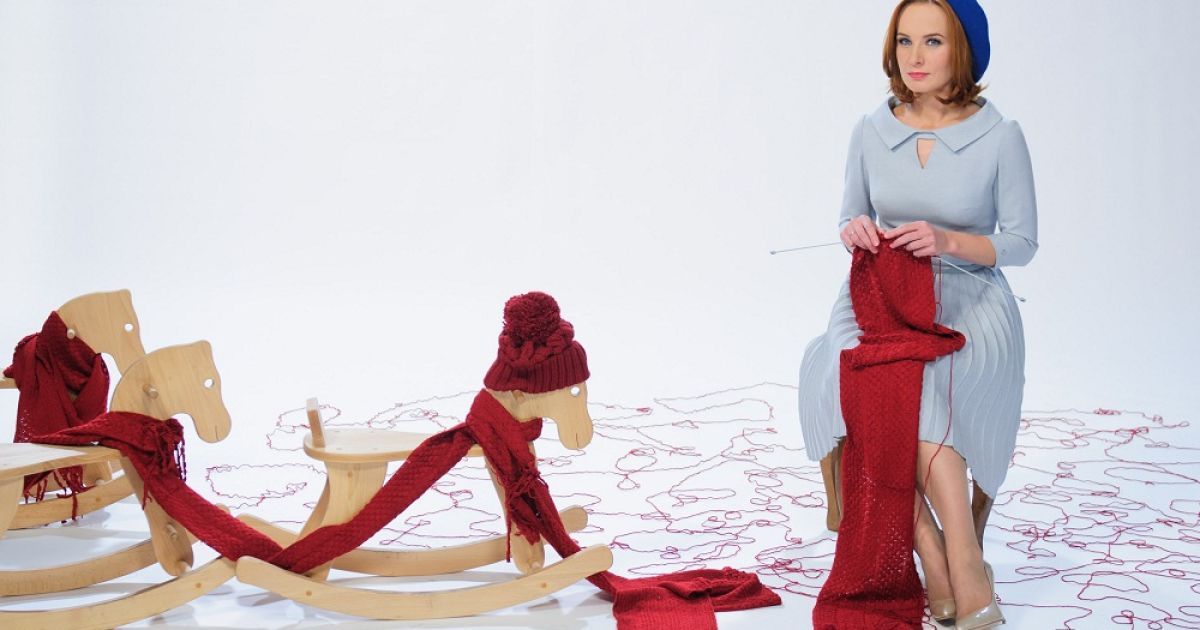 Ведучі каналу 1+1 у новорічній заставці