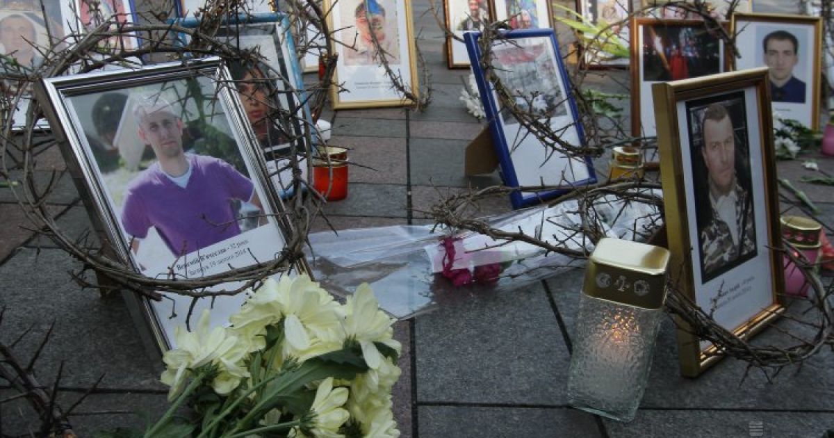 В Киеве установят крест памяти по погибшим на Майдане