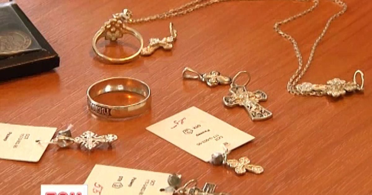 Зухвалі злодії шукають гроші та коштовності