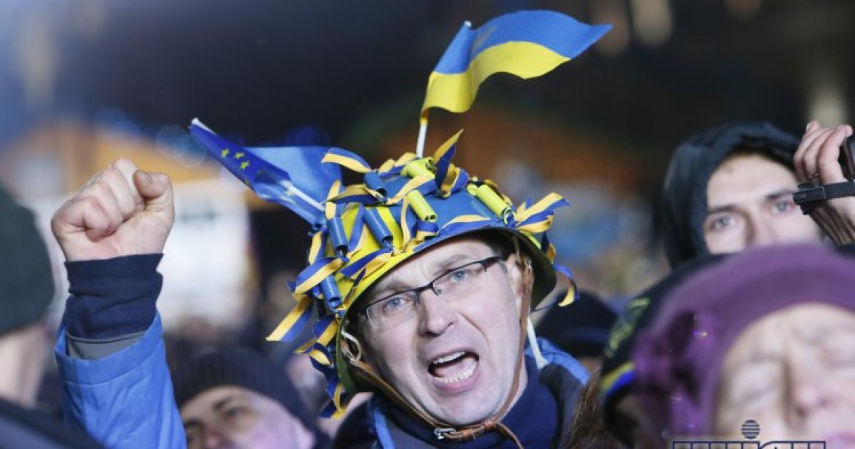 Новий рік на Майдані святкували інтернаціональною компанією