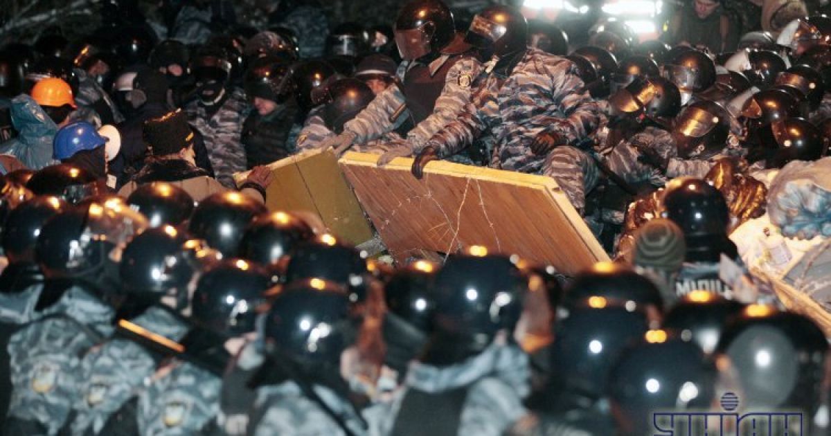Силовики вже їдуть з Майдану
