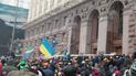 Мітингувальники найшли зброю біля дверей КМДА.