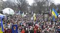 На львівському Євромайдані зранку зібрався понад 20-тисячний мітинг.