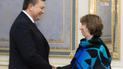 Ештон має зустрітися з Януковичем завтра.
