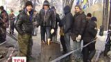 Мітингувальники в Маріїнському парку через морози роз'їхались по домівкам