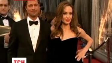 В музее мадам Тюссо представили новые восковые скульптуры Анжелины Джоли и Брэда Питта