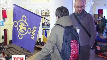Заместитель председателя КГГА Голубченко «на глаз» оценил ремонт КГГА в 5 миллионов гривен