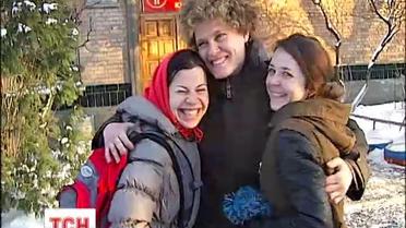 Более 350 неравнодушных сдали кровь для активиста Романа Сеника