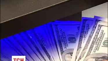 Экономические эксперты прогнозируют дальнейший рост доллара