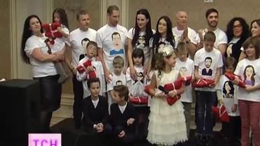 Дизайнерка Ніна Ямкова створила мультяшні портрети зірок