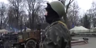 у Маріїнському "титушки" побили провладного журналіста