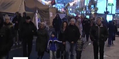 Евромайдан собирается встретить Рождество и опроверг слухи о собственной блокаде