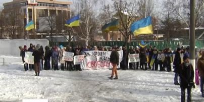 Студенти підтримали силовиків та їх родини