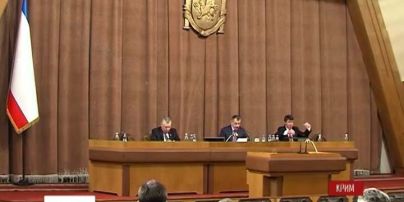 Крымский парламент хочет присоединиться к России