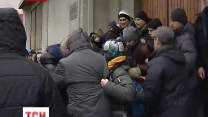 У Харкові штурмували церкву, де проходив всеукраїнський Форум євромайданівців