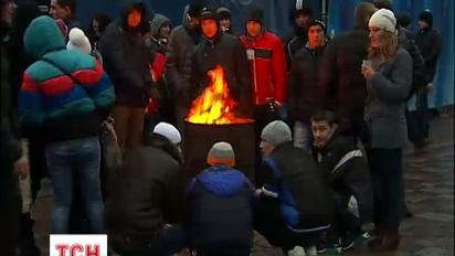 Мітингувальники з Маріїнського парку пообіцяли поїхати додому