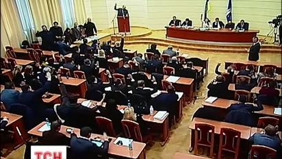 Сесія Київради відбулася без штурму та бійок