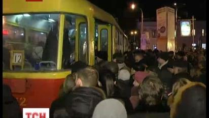 В Киеве образовался настоящий транспортный ад