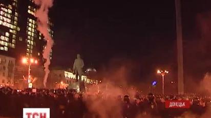 Российские пропагандисты сорвали митинг за "Единую Украину" в Донецке