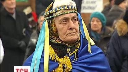 Украинцы начали писать революционную поэзию