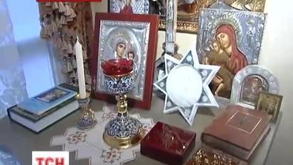 У маєтку Пшонки знайшли диск про вигнання бісів і картину Пшонка-Наполеон