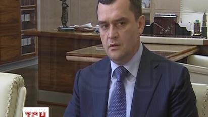 Захарченко обіцяє знайти всіх паліїв авто у столиці