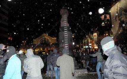 У Києві на місце поваленого Леніна поставлять пам'ятник меценатам Бродському і Терещенку