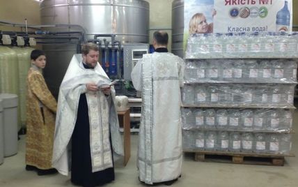 На Крещение киевлянам бесплатно привезут святую воду
