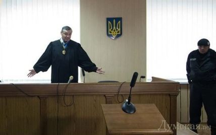 Опозиційний депутат повідомив про закриття усіх судів Києва