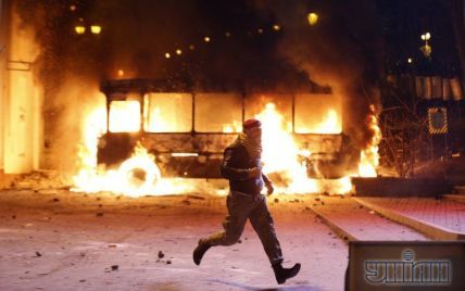 Во время столкновений на Грушевского правоохранители задержали более 20 активистов