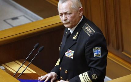 Тенюх заявил, что украинские моряки в Крыму проигнорировали приказ о применении оружия